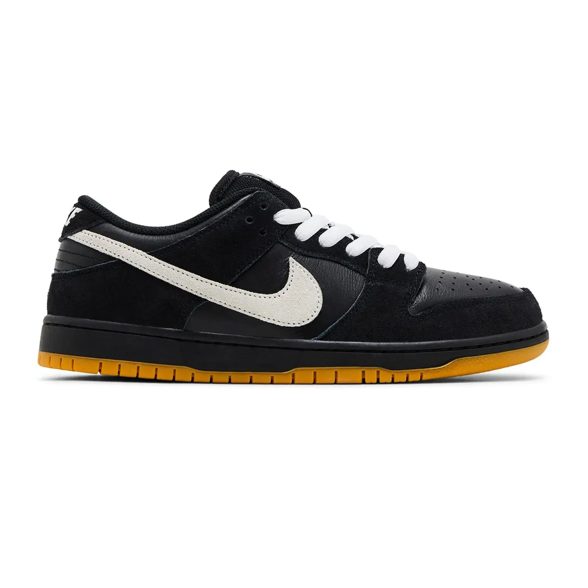 Ultra Light Trail Running Nike Dunk Low Pro SB 'Black White Gum' (2025)
