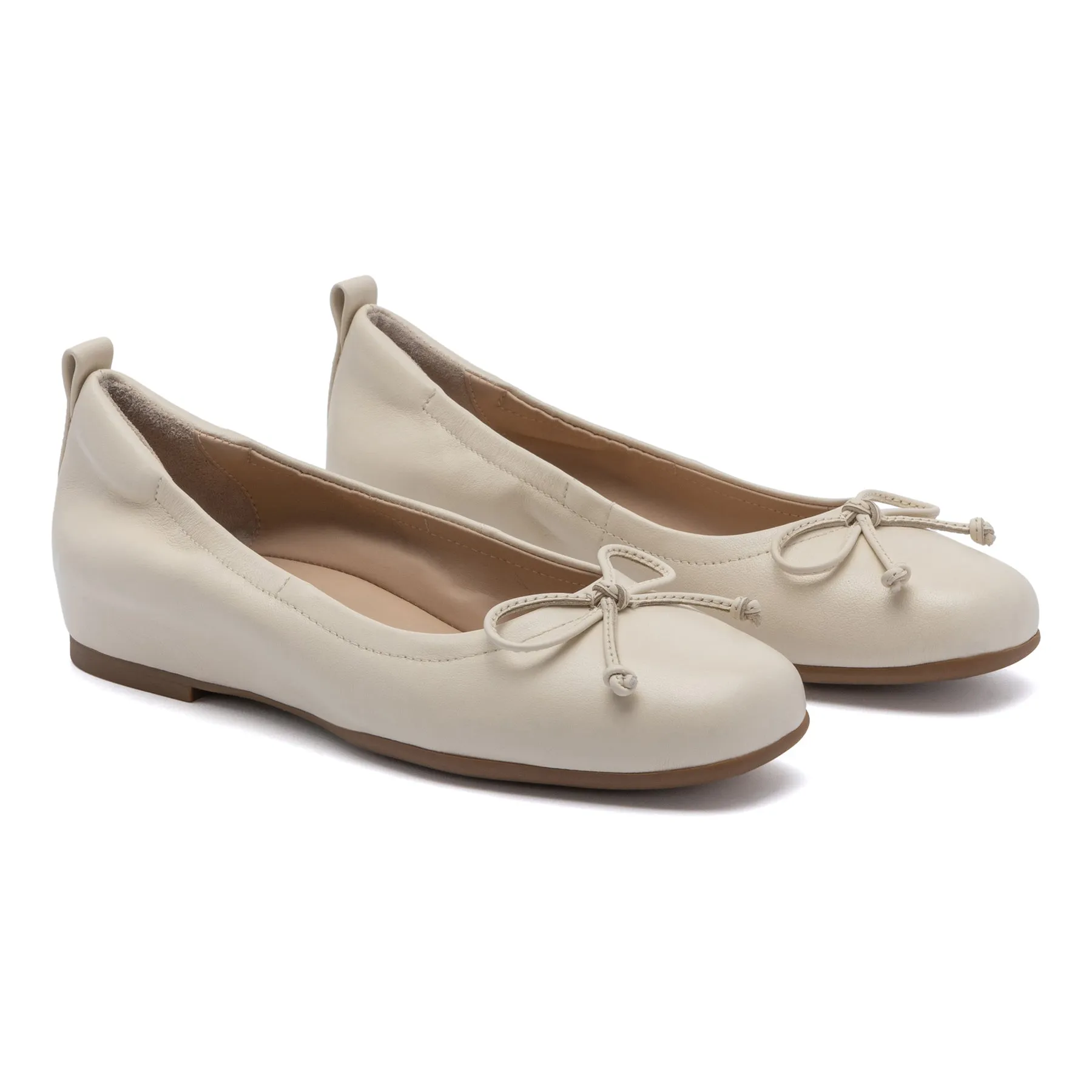 On The Way Outdoor Escape Cadence Bow Metatarsal