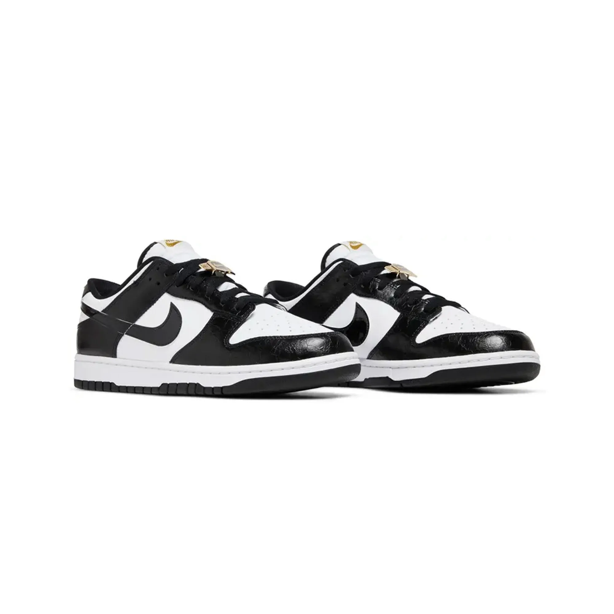 Padded Tongue Dunk Low SE 'World Champs Black White' (2022)